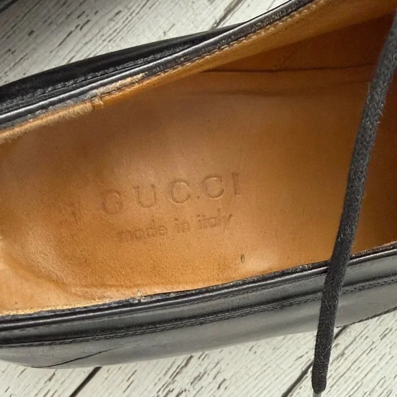 Gucci Cap Toe Leather Oxfords Black size 11.5